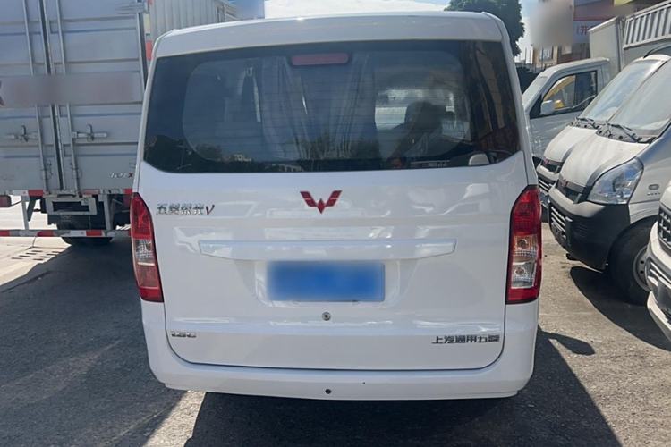 Used Wuling Rongguang V 2016 1.5L Standard Version