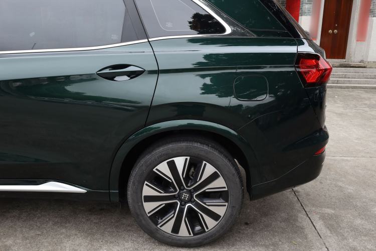 Used Landian E5 PLUS 2025 120km Standard Travel Custom Edition 7 Seats Exterior 9