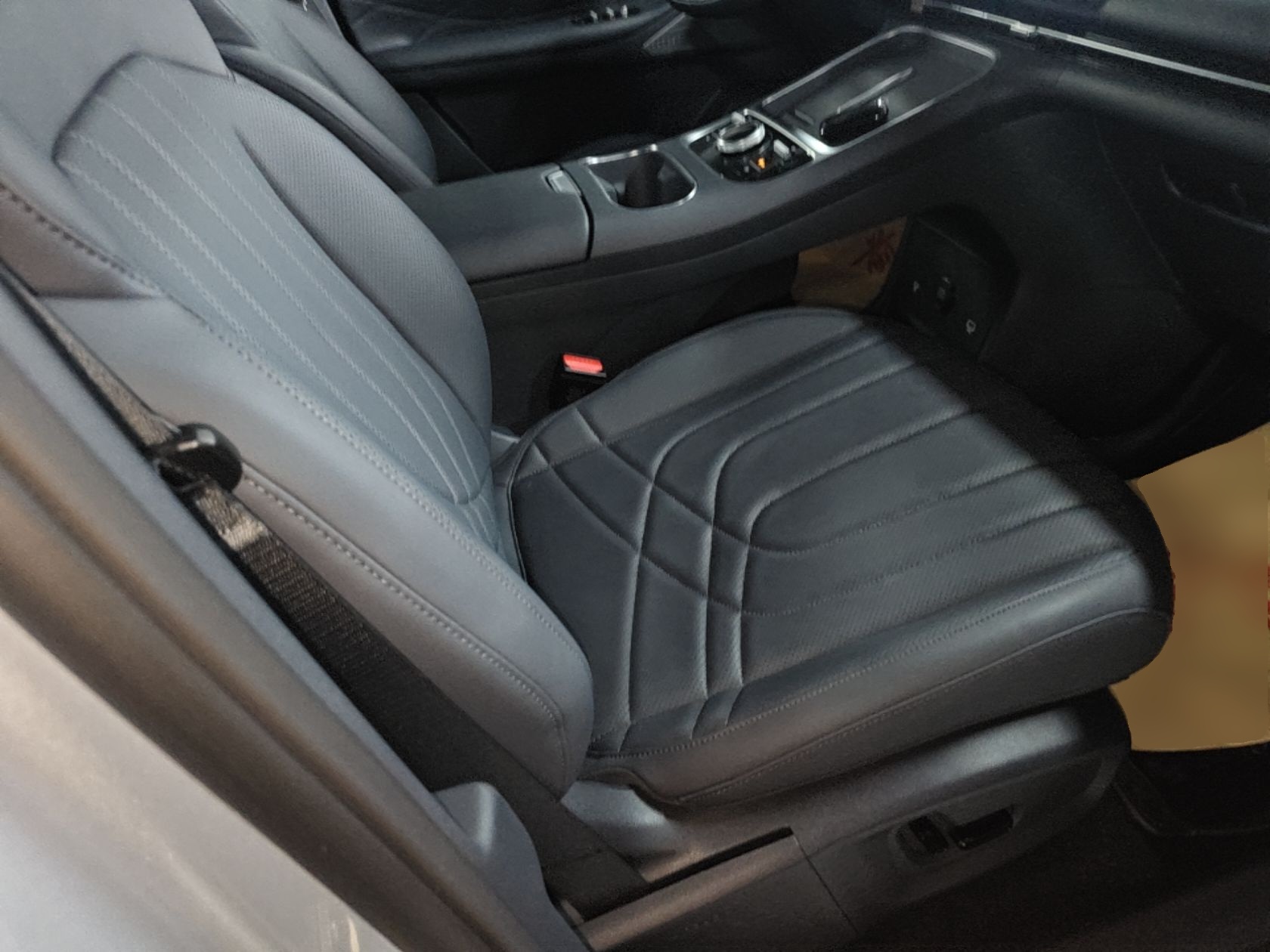 Geely Galaxy Xingjian 7 EM-i 2026 Model 135km Starship Version — снимка 19
