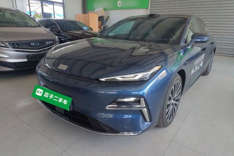 Used Geely Galaxy 8 2025 130km EM-P Starship Edition