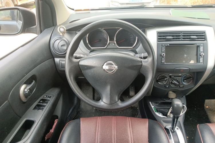 Used Nissan Livina 2015 1.6XE CVT Comfort Edition Steering Wheel