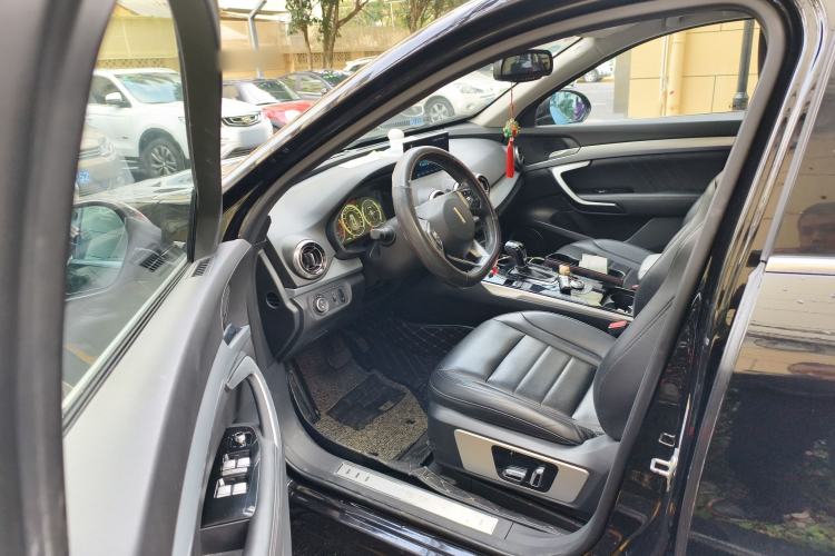 Used Wey VV7 2017 VV7c 2.0T Supreme Model
