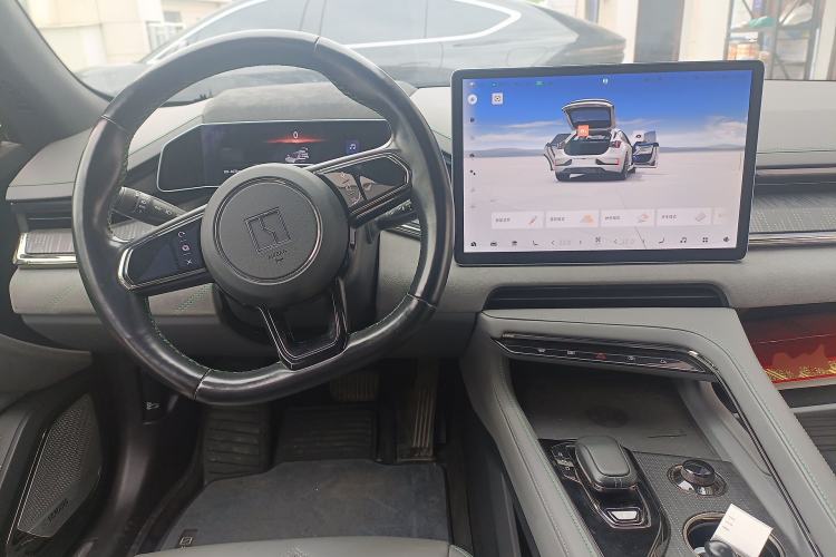 Used Zeekr 001 2022 Ultra-Long Range Dual-Motor YOU Version Center Console