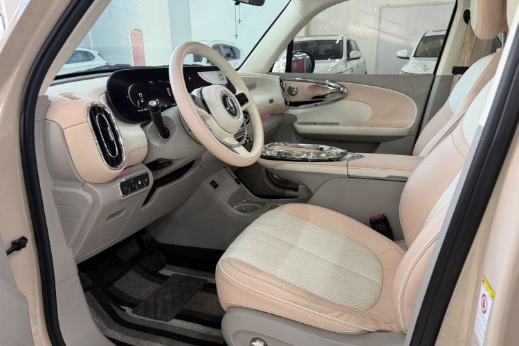 Used ORA Ballet Cat 2022 401 km Nutcracker Edition