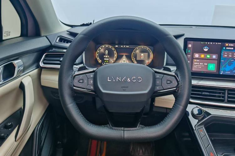 Used Lynk & Co 06 2023 Remix 1.5T Shero
