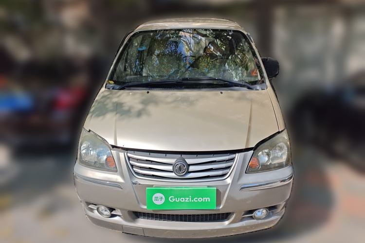 Used FORTHING Lingzhi 2015 V3 1.5L 7-Seater Luxury Model