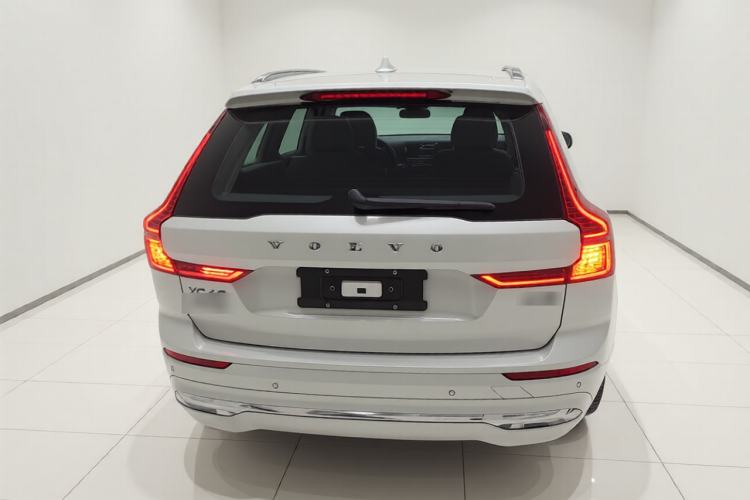 Used Volvo XC60 2025 B5 Four-Wheel Drive Smart & Advanced Luxury Edition
