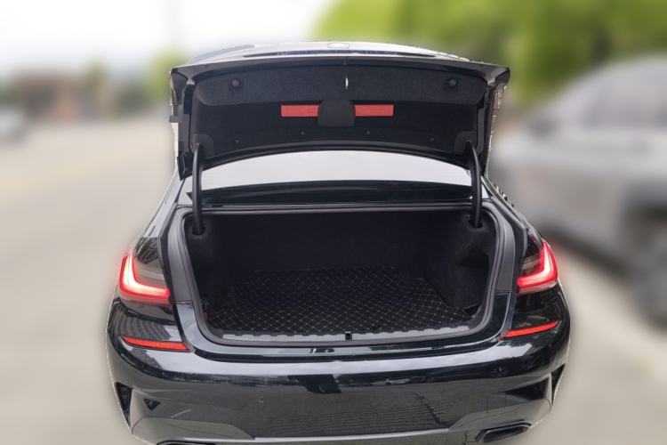 Used BMW 3 Series 2022 Revised 325i M Sport Night Edition Package
