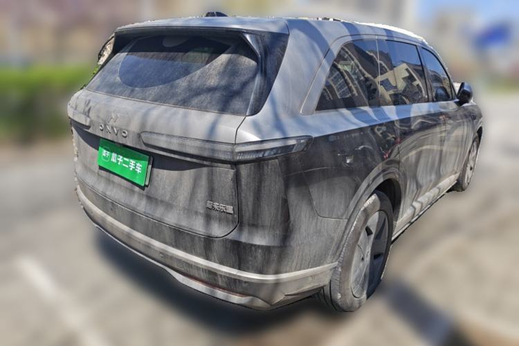 Used ONVO Luxeed L90 2025 Model—Max Six-Seater Version Rear Right 45 Deg