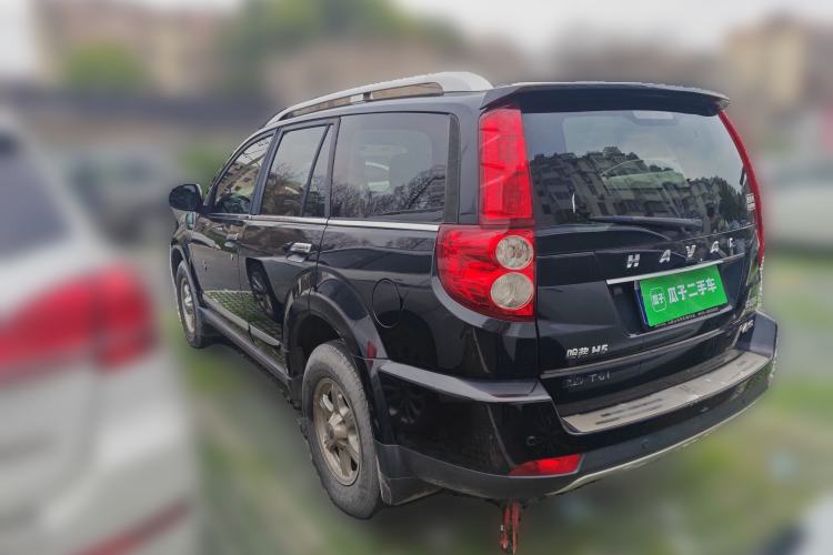 Used Haval H5 Classic 2015 2.0T Diesel Manual Two-Wheel Drive Entry-Level Version
