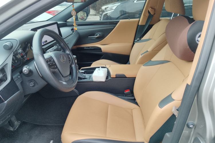 Used Lexus ES 2021 300h Excellence Edition