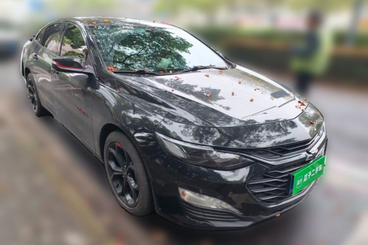 Used Chevrolet Malibu XL 2022 Redline 550T Automatic Sport Edition Front Right 45 Deg