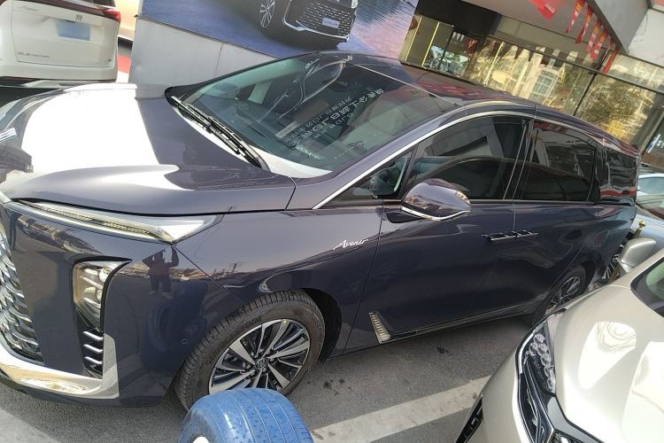 Used Buick GL8 New Energy 2026 Model Lu Zun Luxury Edition Exterior 3