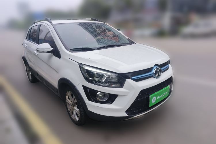 Used BAIC New Energy EX 2018 EX360 New Style Edition Front Right 45 Deg