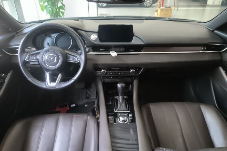 Used Mazda Atenza 2020 2.5L Sky Blue Prestige Edition Center Console