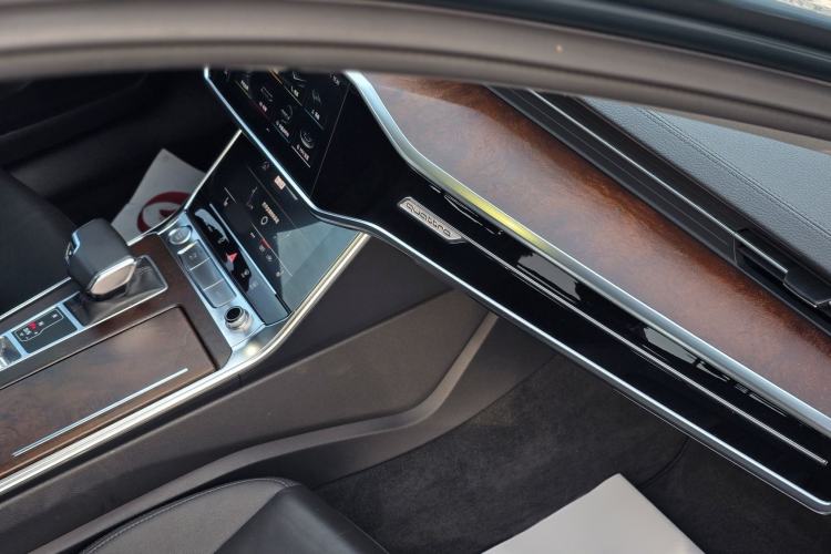 Used Audi A6 2020 allroad quattro Explorer 55 TFSI Prestige Off-Road Model