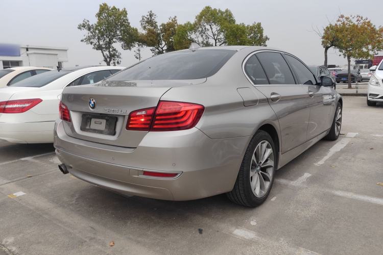 Used BMW 5 Series 2014 525Li Fashion Design Package