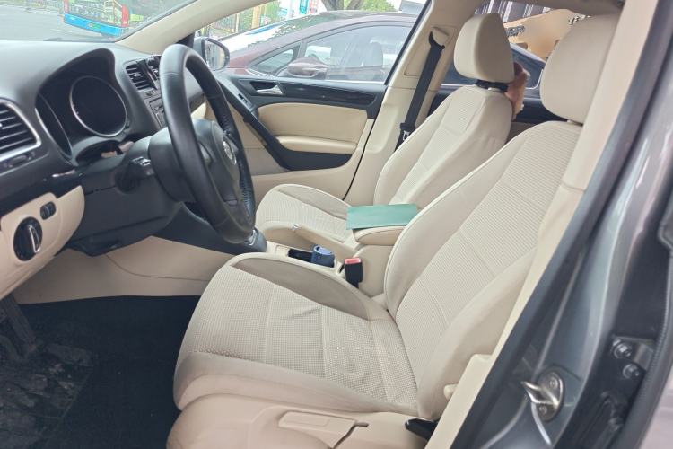 Used Volkswagen Golf 2011 1.4 TSI Manual Comfort Edition Left Front Seat