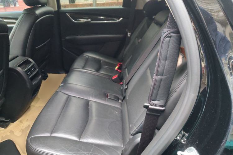 Used Cadillac XT5 2018 25T Luxury Model