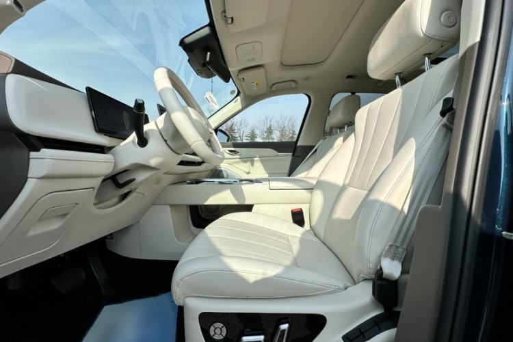 Used Wey Lanshan 2025 Four-Wheel Drive Max
