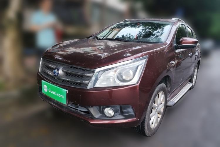 Used Venucia T70 2015 2.0L CVT Smart Edition Guazi used car, China used car export, Used car for sale, Used cars, Cheapest cars for sale