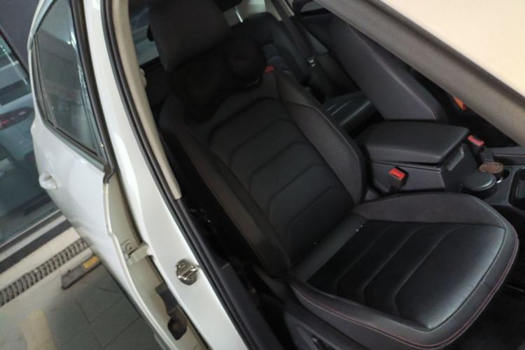 Used Volkswagen Tayron 2019 330TSI Two-Wheel Drive Luxury Model China VI Standard Right Front Seat