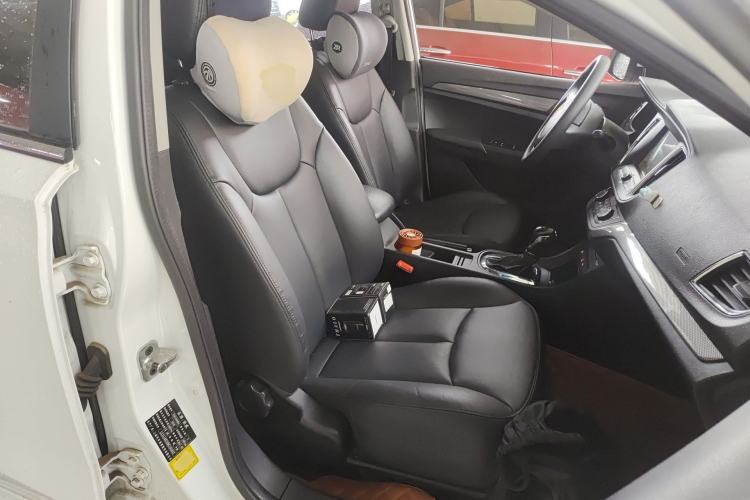 Used Roewe 360 2017 1.5L Automatic Luxury Edition
