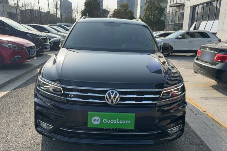 Used Volkswagen Tiguan L 2020 330TSI Automatic Two-Wheel Drive R-Line Flagship Version China VI Standard
