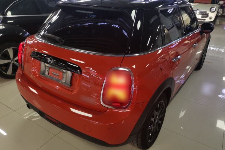 Used MINI MINI 2021 1.5T COOPER Classic Edition Five-Door Version
