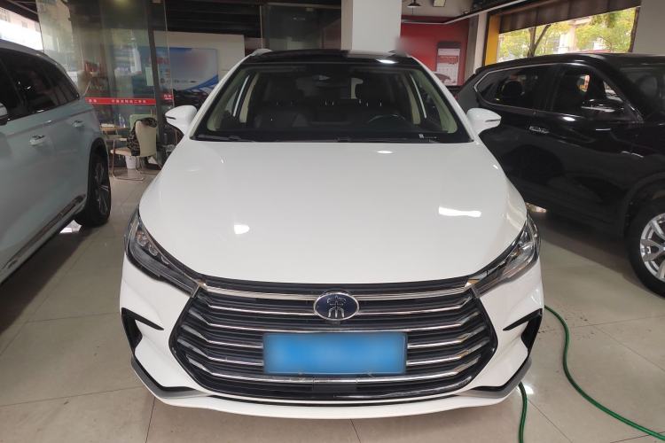 Used BYD Song MAX 2021 Upgraded Model 1.5T Automatic Prestige 7-Seater Front
