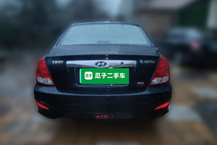 Used Hyundai Elantra 2011 1.6L Manual Comfort Version
