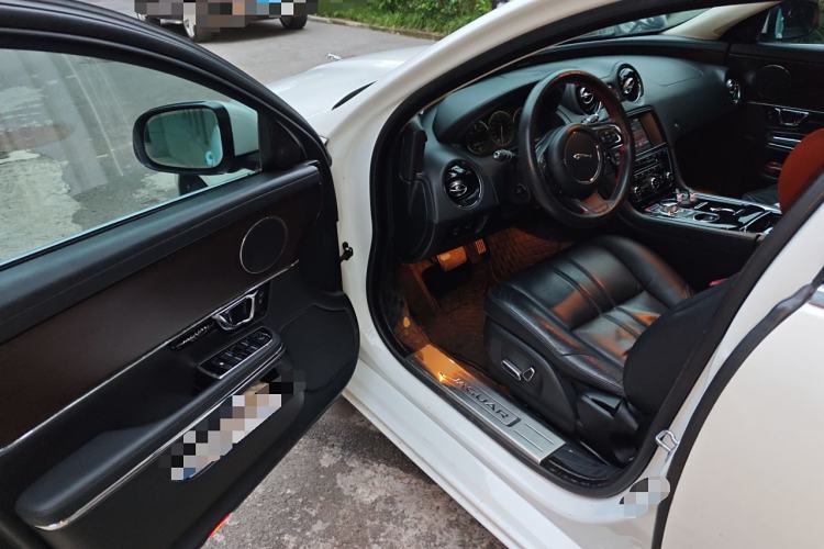 Used Jaguar XJ 2014 XJL 2.0T Two-Wheel-Drive Elegant Business Edition Driver Seat