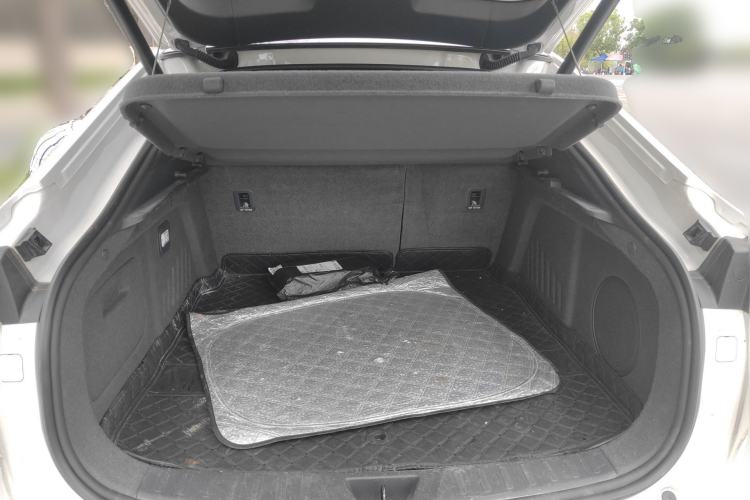 Used Deepal SL03 2023 515MAX Pure Electric Version Trunk