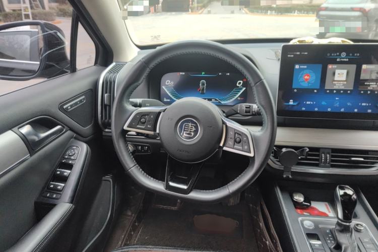 Used BYD Tang 2019 2.0T Automatic SmartConnect Luxury Version 5 Seats China VI Standard
