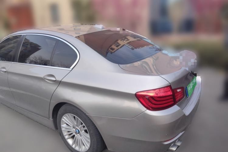 Used BMW 5 Series 2014 525Li Leading Model
