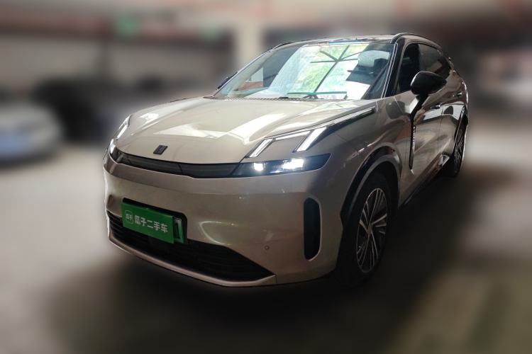 Used Lynk & Co 08 EM-P 2023 120km Long-Range Halo