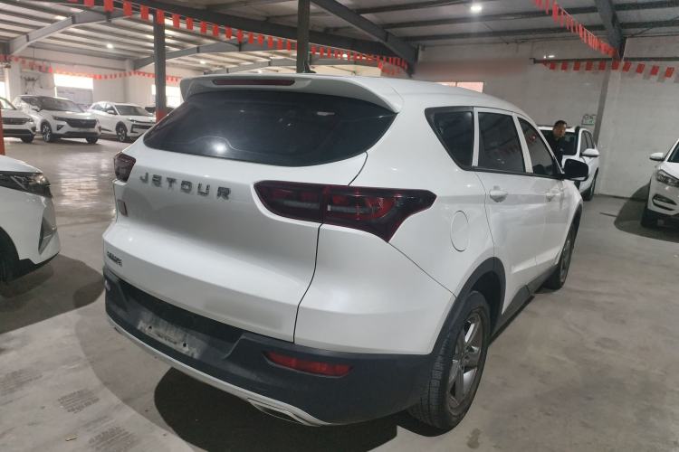 Used JETOUR X70M 2020 Revised 1.5T Manual Partner Version 5-Seater
