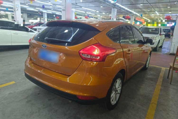 Used Ford Focus 2015 Hatchback 1.6L Automatic Fashion Edition Rear Right 45 Deg