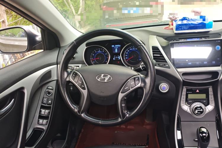 Used Hyundai Elantra (5th Generation / Langdong) 2015 1.6L Automatic Luxury Model Steering Wheel