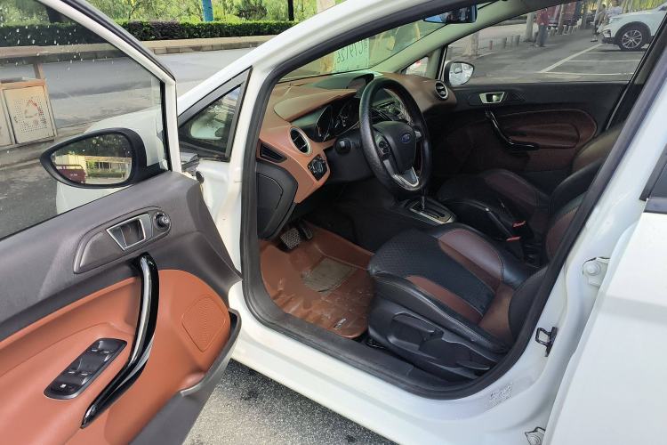 Used Ford Fiesta 2014 Hatchback 1.0 GTDi Automatic Dynamic Model