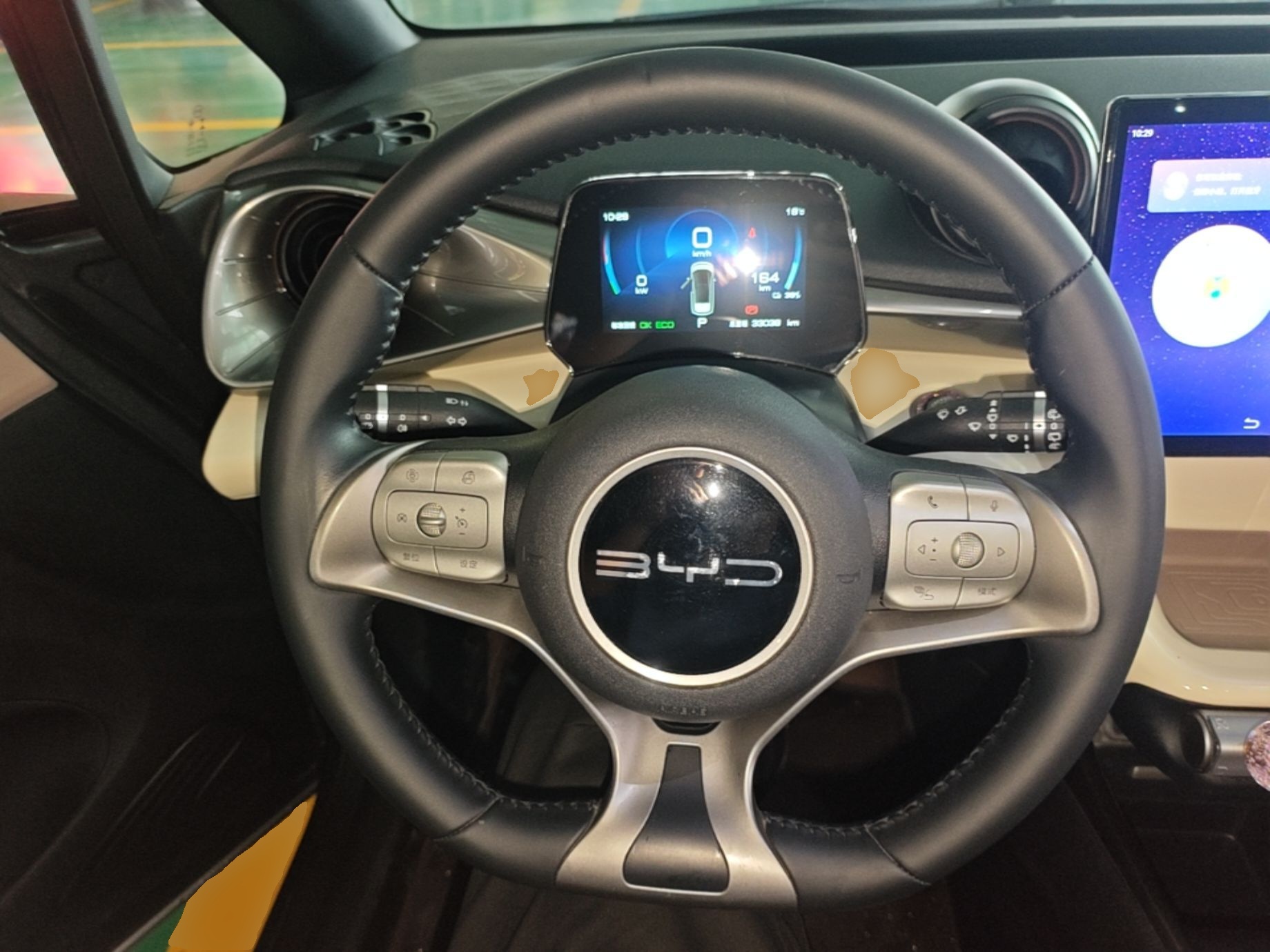 BYD Dolphin 2023 420 km Fashion Edition — снимка 13