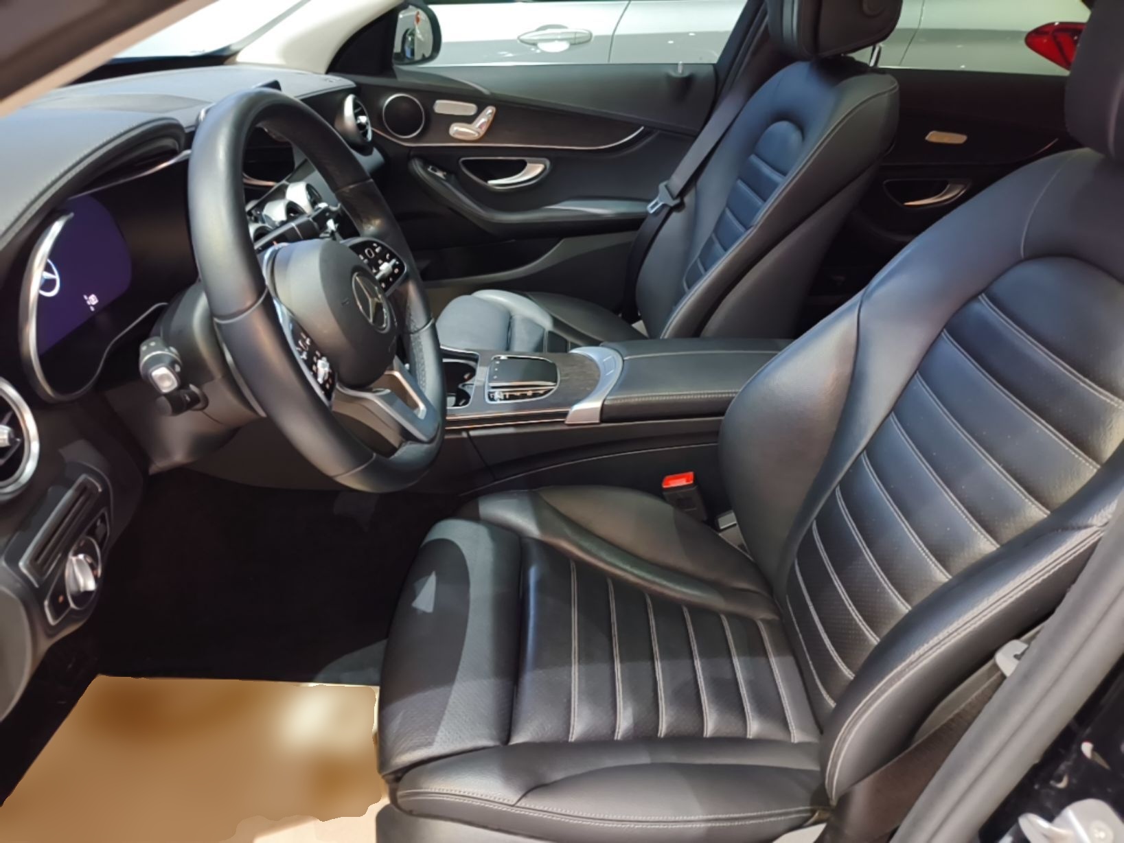 Interior delantero