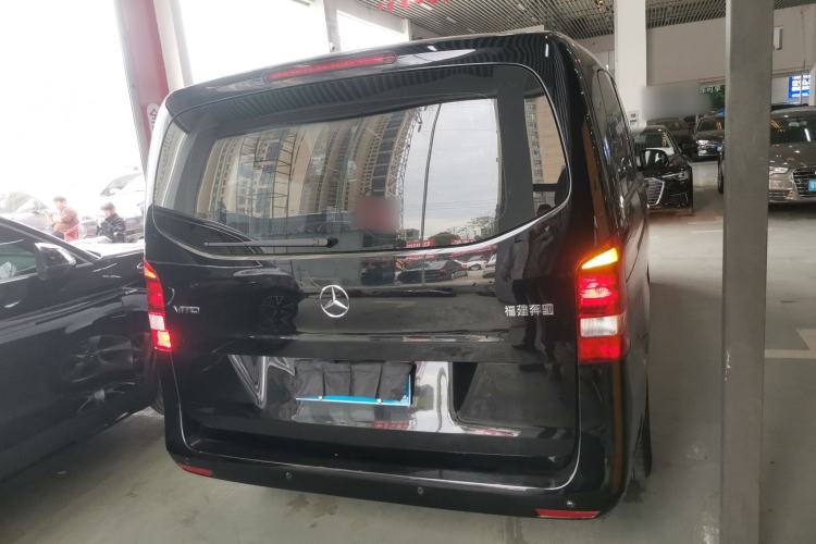 Used Mercedes-Benz Vito 2018 2.0T Business Version China VI Emission Standard Rear Right 45 Deg