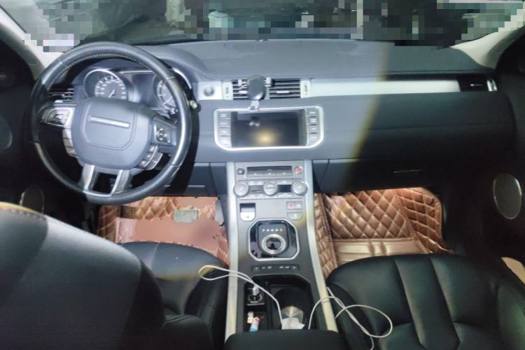 Used Land Rover Range Rover Evoque 2015 2.0T Five-Door Zhiyao Edition
