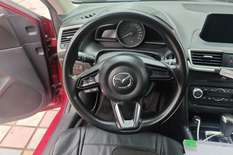 Used Mazda 3 Axela 2017 Sedan 1.5L Automatic Luxury Model Emission Standard China V