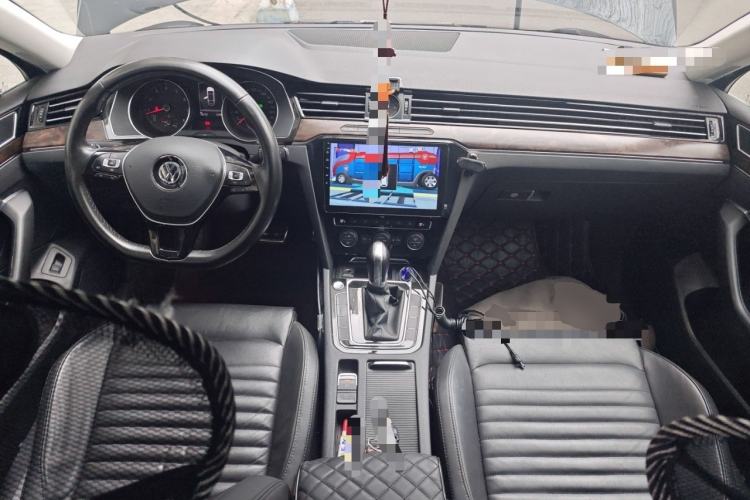 Used Volkswagen Magotan 2019 380TSI DSG Luxury Model China V Standard Center Console