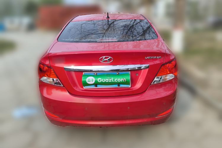 Used Hyundai Verna (older generation) 2010 Sedan 1.4L Manual Comfort GS Rear