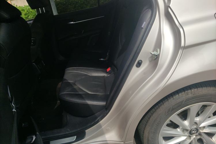 Used Toyota Camry 2021 2.0G Luxury Edition Left Rear Seat