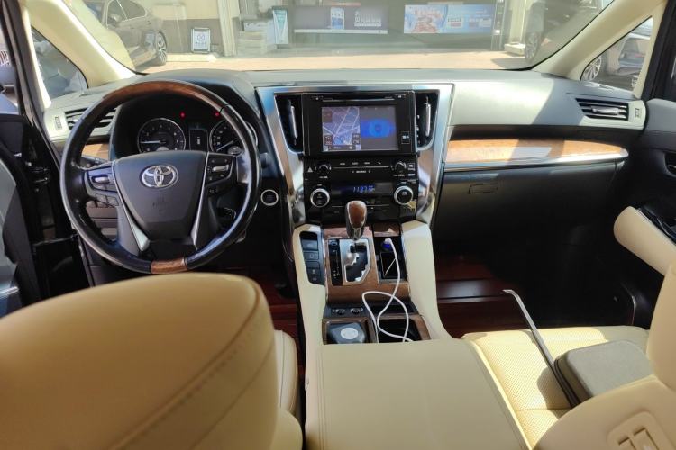 Used Toyota Alphard 2015 3.5L Prestige Edition Center Console