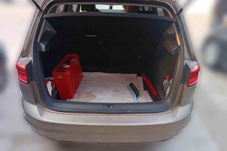 Used Volkswagen Golf Sportsvan 2019 280TSI Automatic Trendy Edition China V Standard Trunk